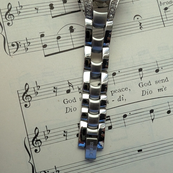 Relic Silver Watch with Crystal Accents - Picture 4 of 16